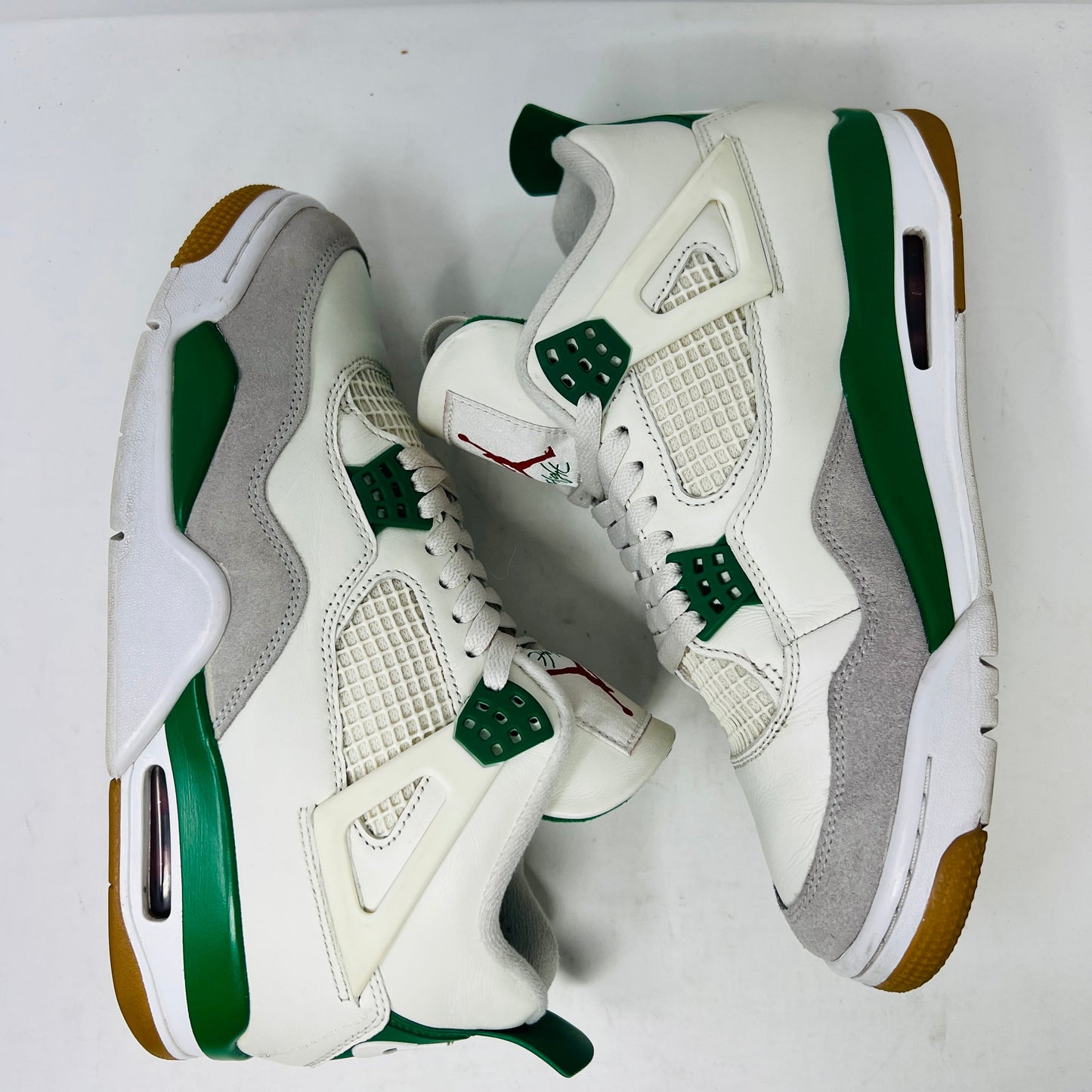 Jordan 4 Retro SB Pine Green