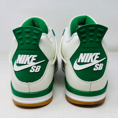 Jordan 4 Retro SB Pine Green