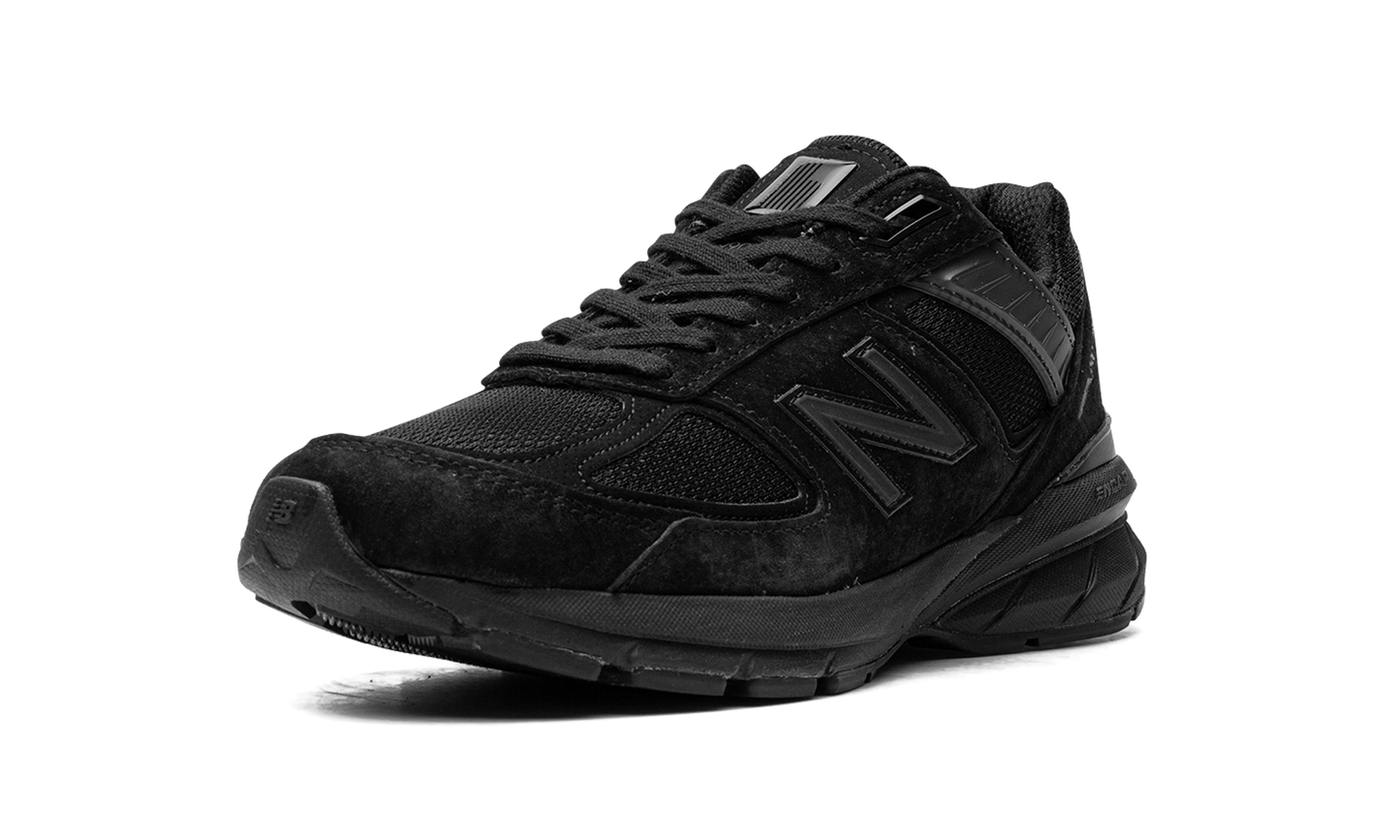 990v5 "Made in USA Triple Black" M990BB5